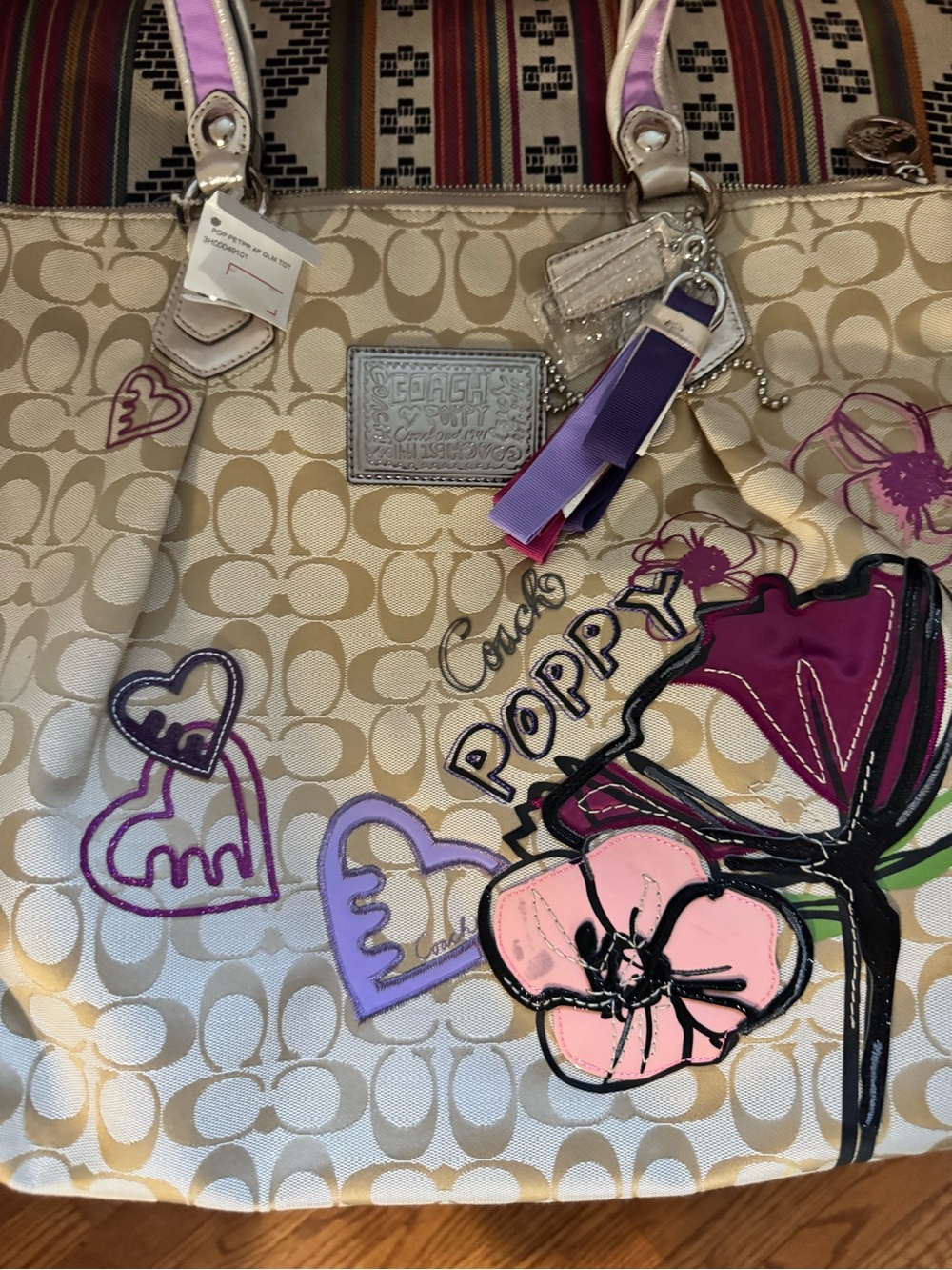 NWT COACH Poppy Canvas Handbag Beige Purple Heart Flower Embroidery Authentic - Picture 2 of 16